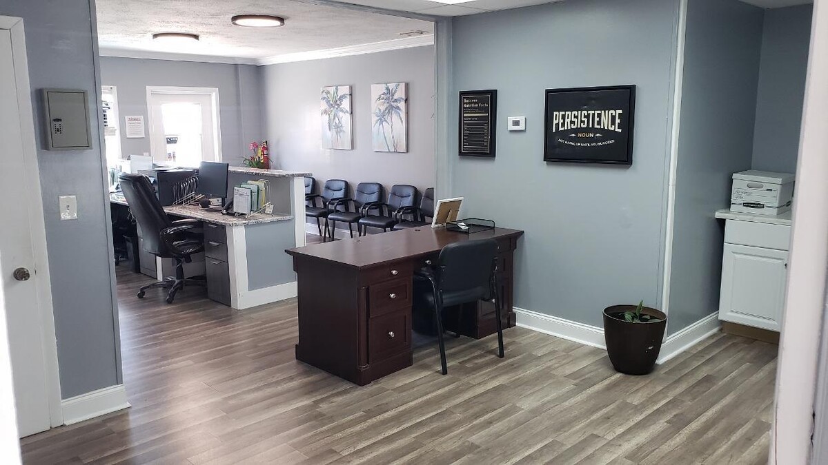 Images ZIMMER COLLISION CENTERS LLC