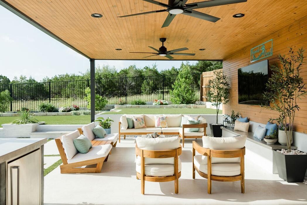 Images M Leonard Design