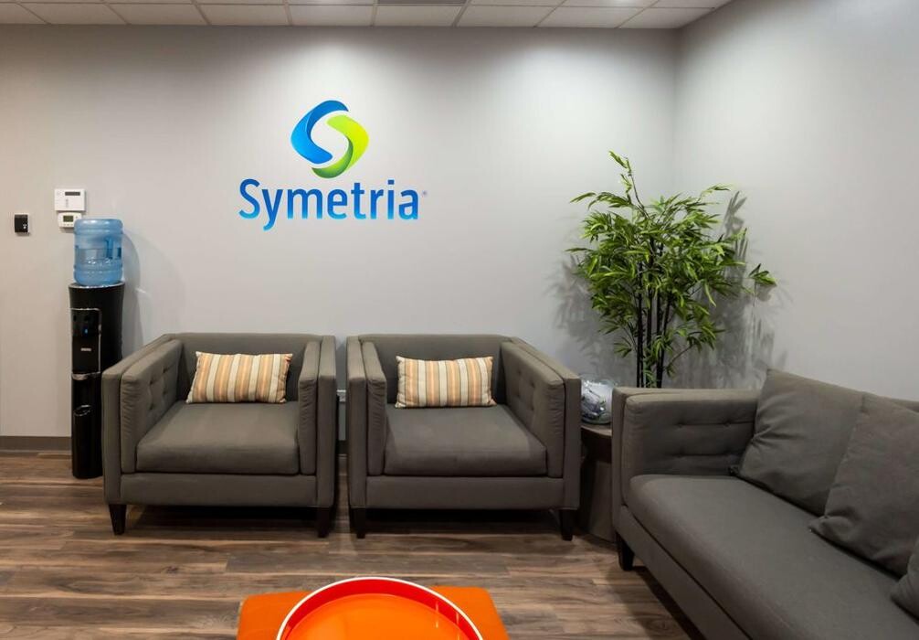 Images Symetria - Vernon Hills Outpatient Rehab & Suboxone Clinic