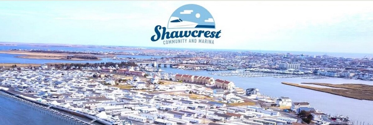 Images Shawcrest Community and Marina