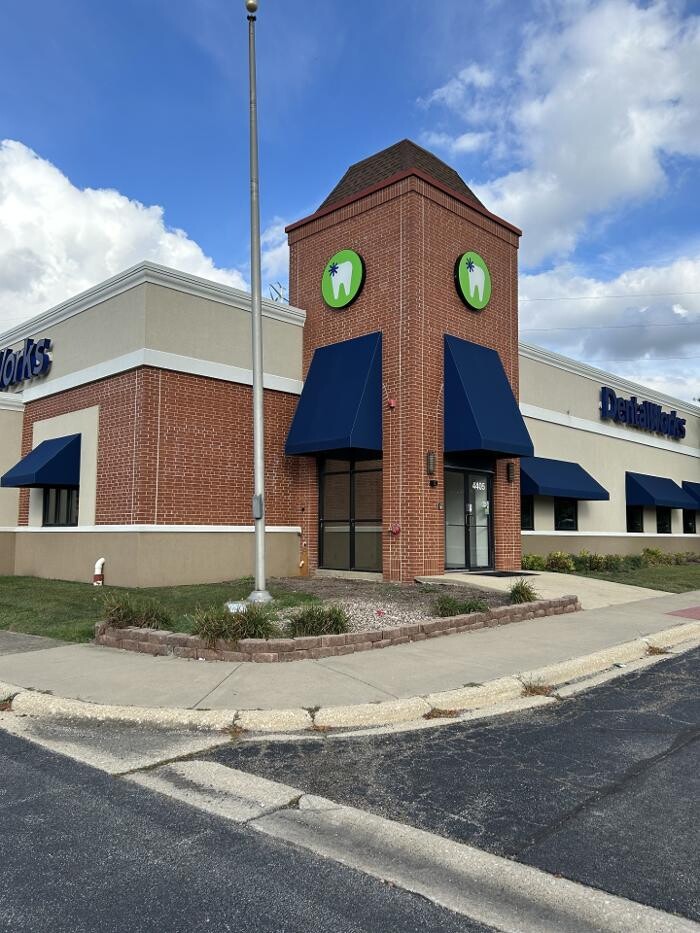 Images DentalWorks & Orthodontics Aurora