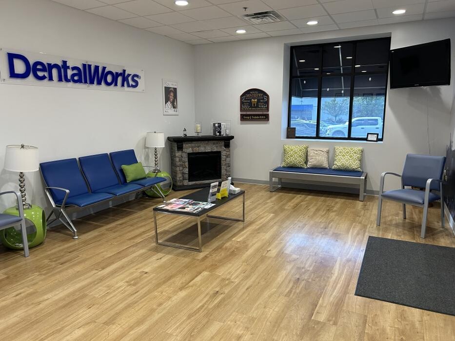 Images DentalWorks & Orthodontics Aurora