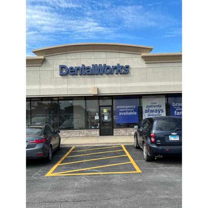 Images DentalWorks & Orthodontics River Oaks