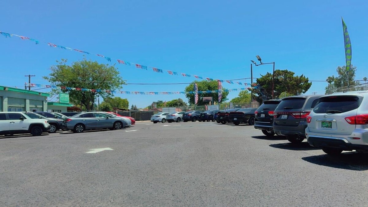 Images Stark Auto Sales Inc