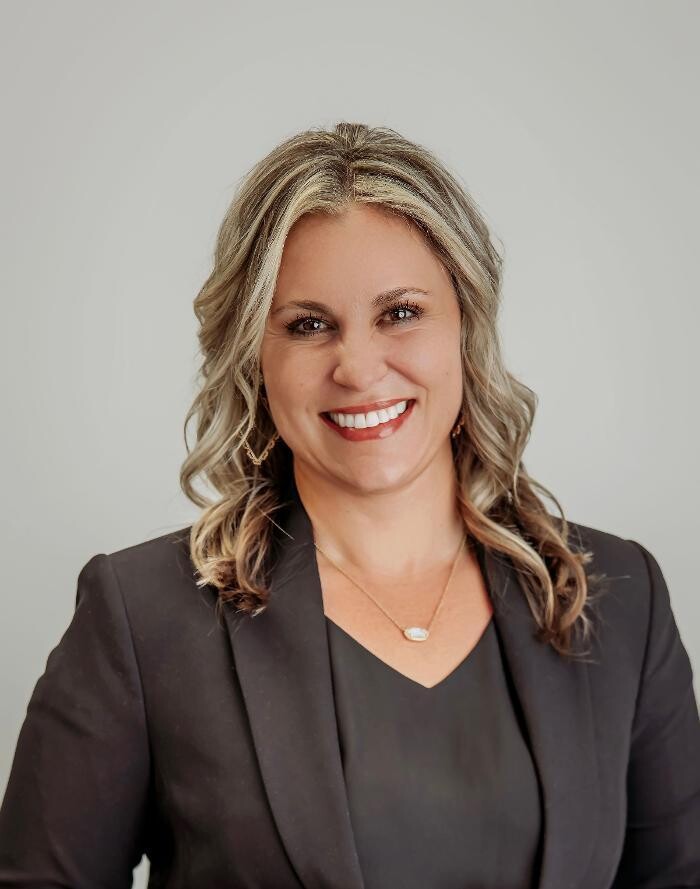 Images Chasidy Willhelm, Realtor
