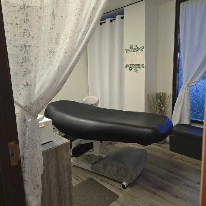 Images Cloud Nine Indulgence Wax & Lash Studio