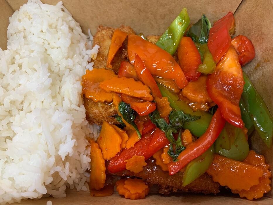 Images Mountain Thai Kitchen