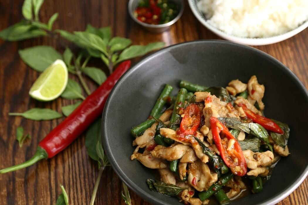 Images Mountain Thai Kitchen