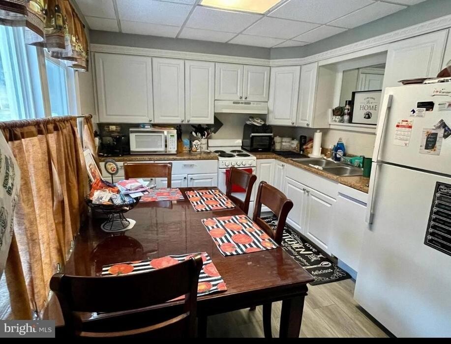 Images Ryen Realty LLC