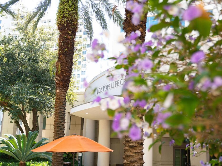 Images University of Miami Leonard M. Miller School of Medicine
