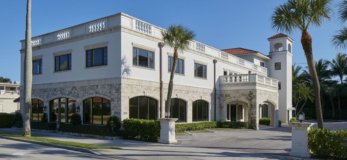 Images UHealth Concierge Medicine Palm Beach