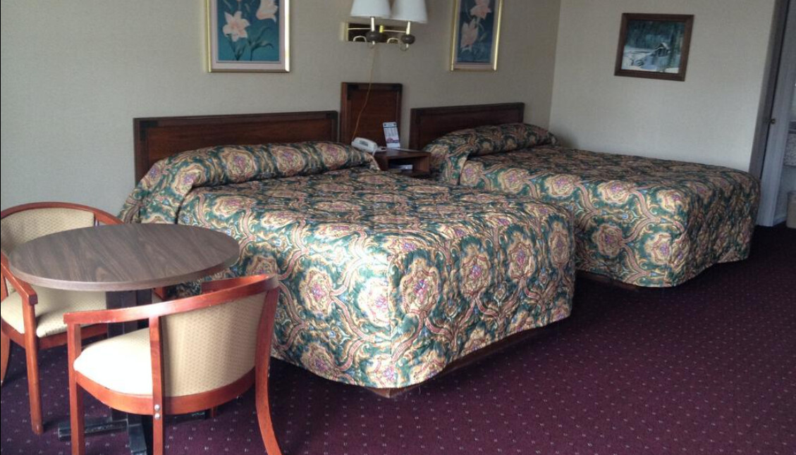 Images Knights Inn