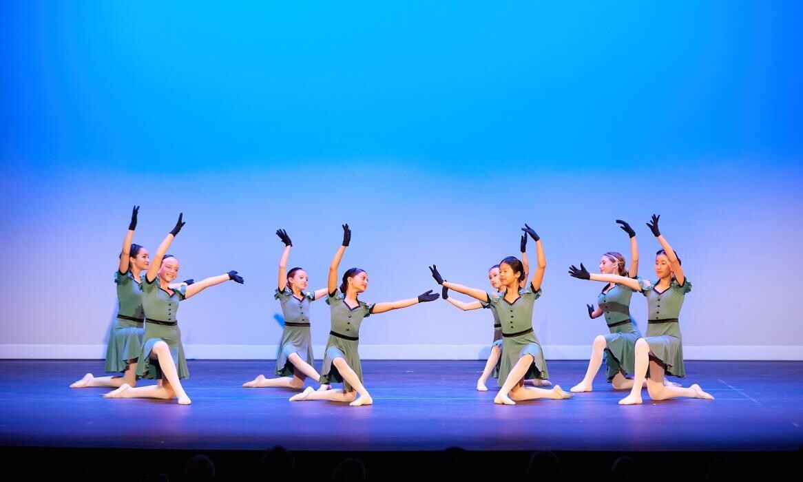 Images Sophie Dance West