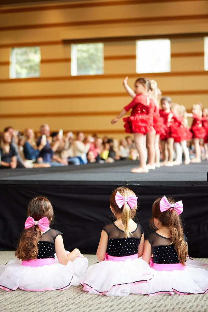 Images Sophie Dance West