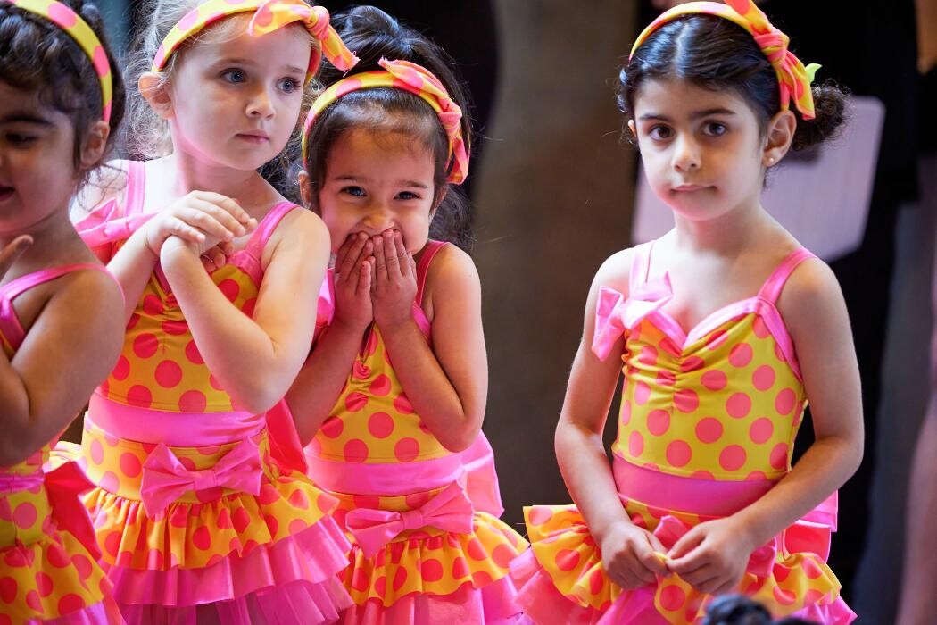 Images Sophie Dance West