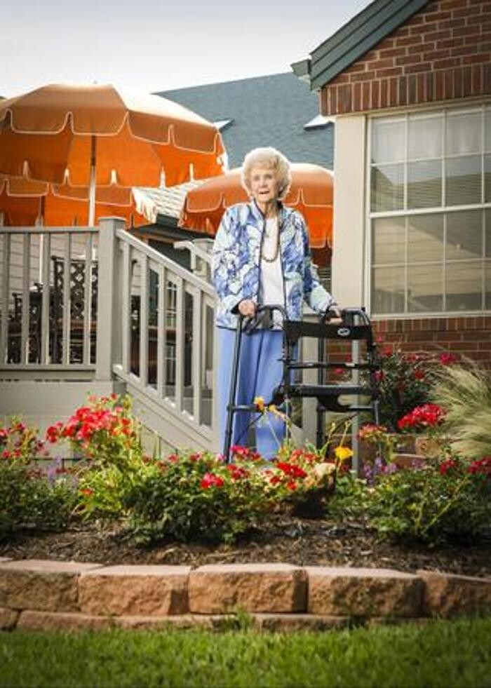 Images Bethesda Gardens Assisted Living Arlington