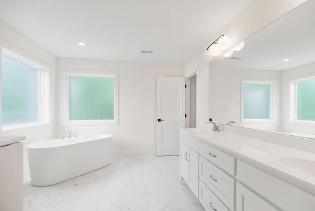 Images Brenn Luxury Homes