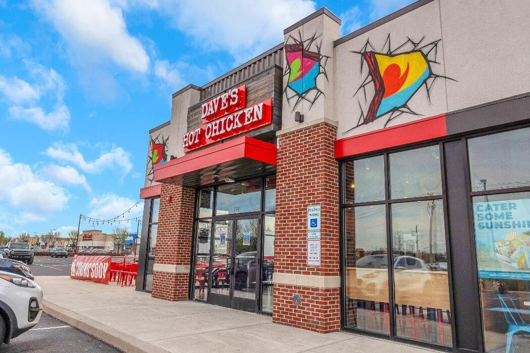 Images Dave's Hot Chicken