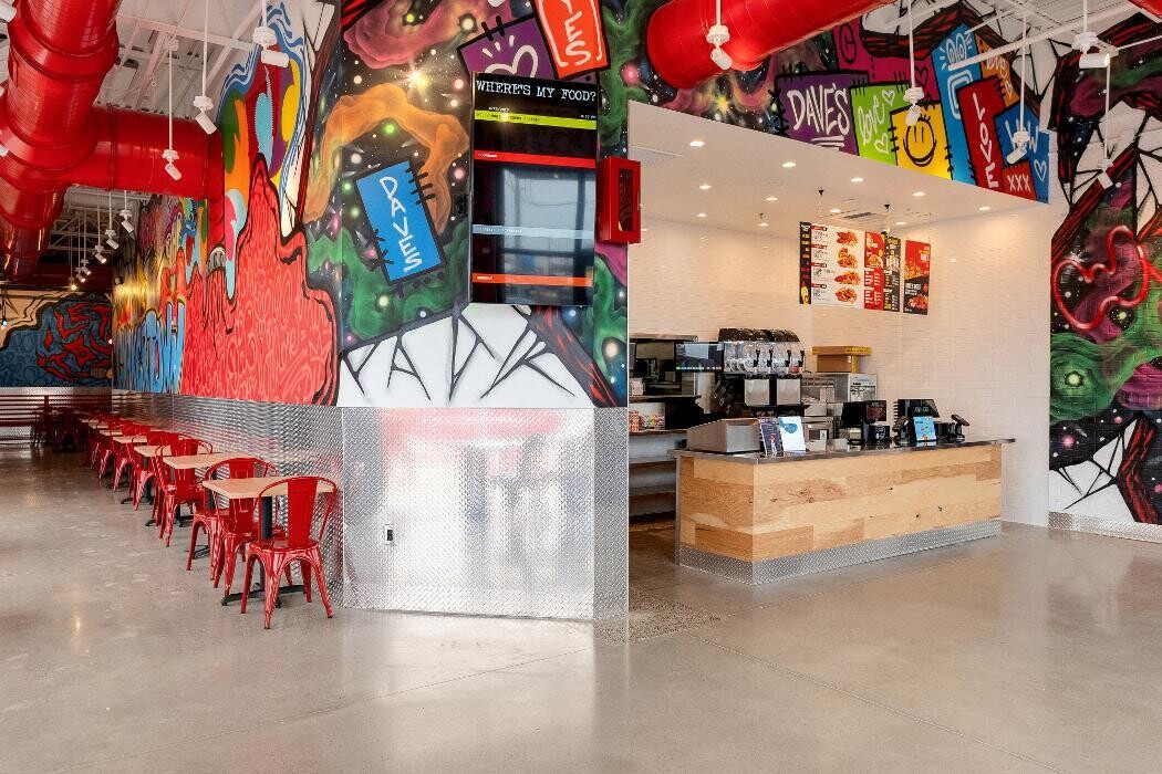 Images Dave's Hot Chicken