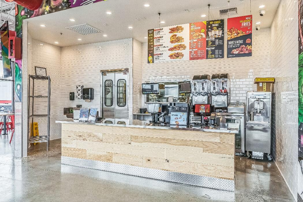 Images Dave's Hot Chicken