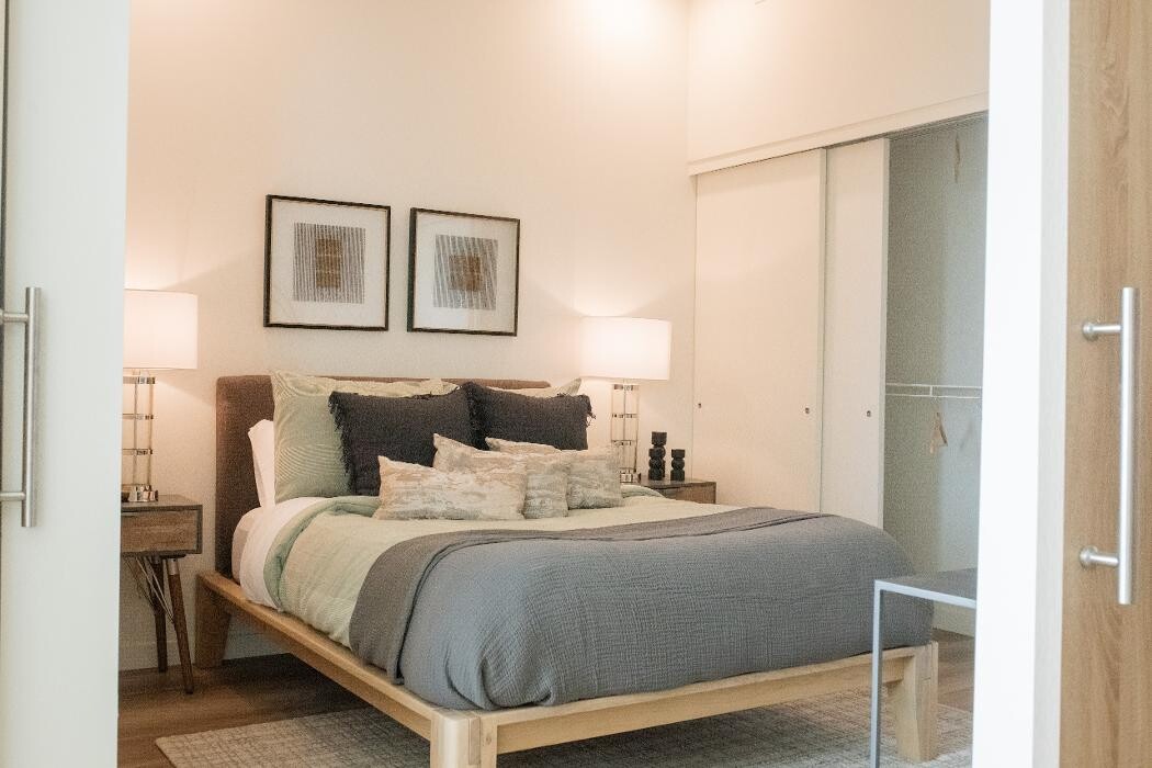 Images Aperture Residences