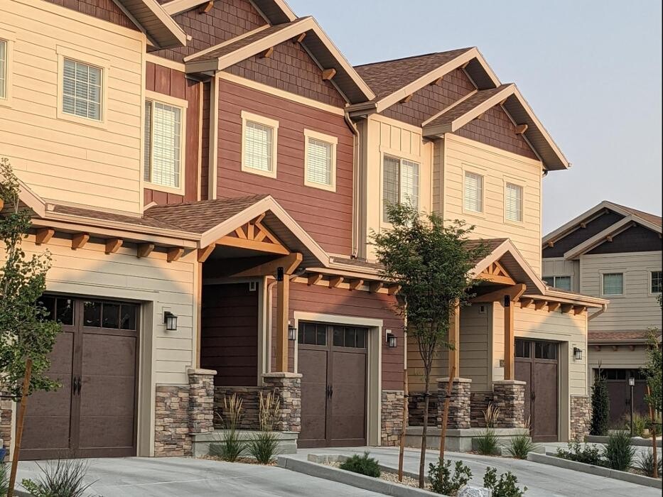 Images Alpine Townhomes