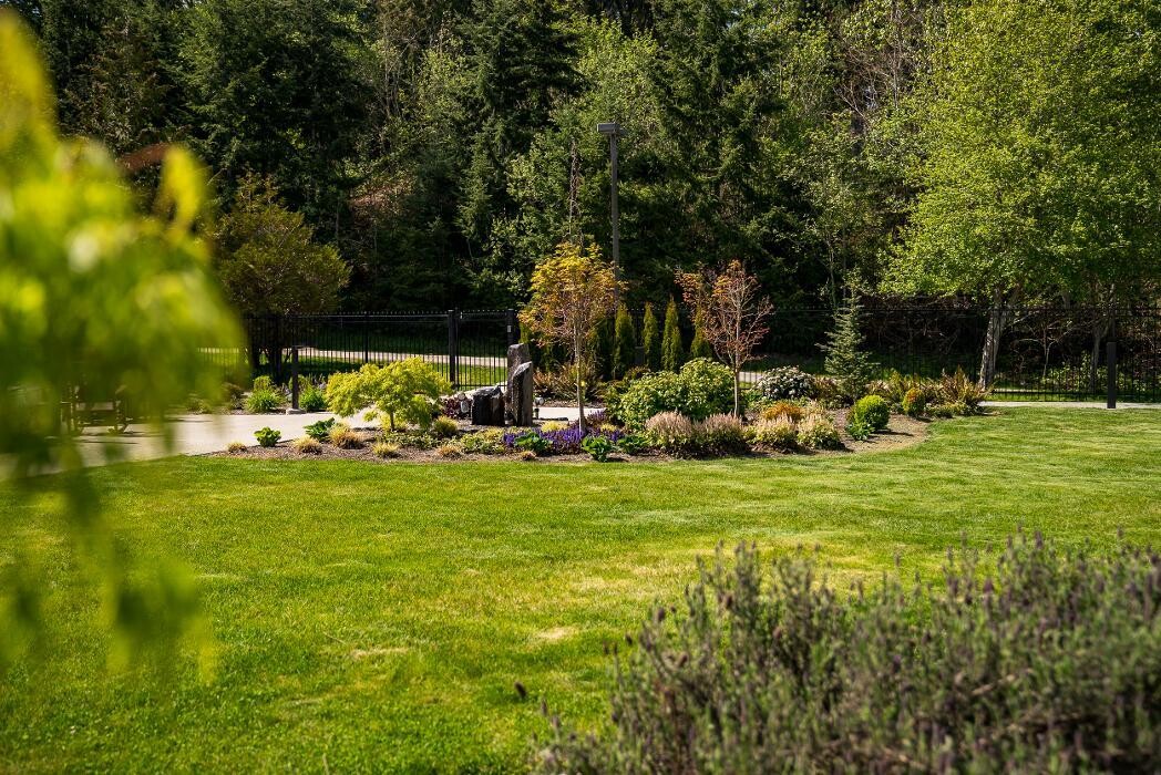 Images Fieldstone of Bainbridge