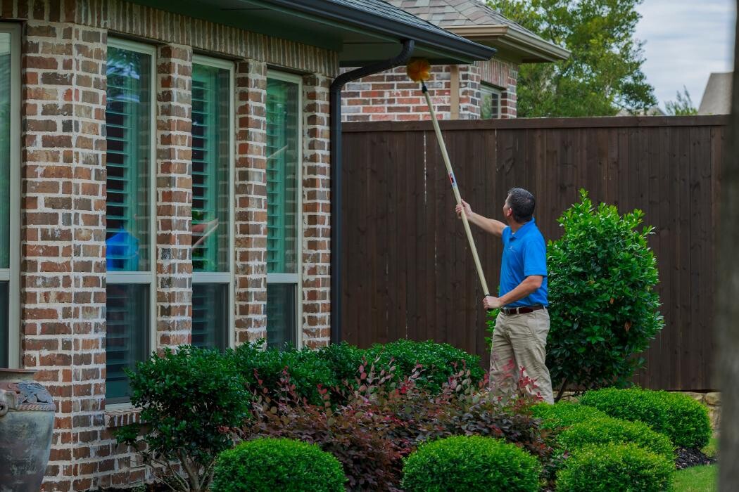 Images Berrett Pest Control