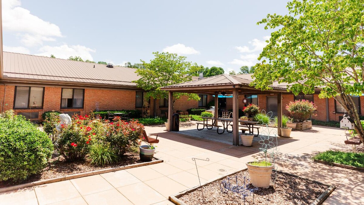 Images Laughlin Healthcare Center