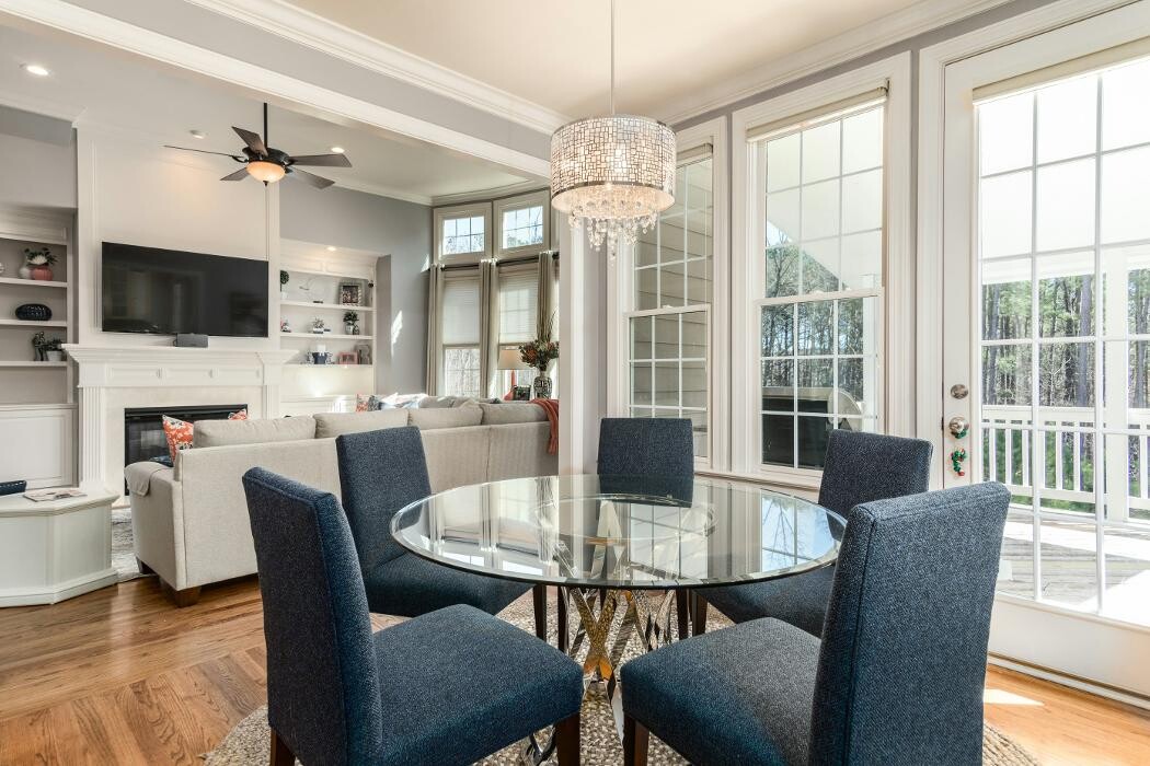 Images Romney 4 Realty