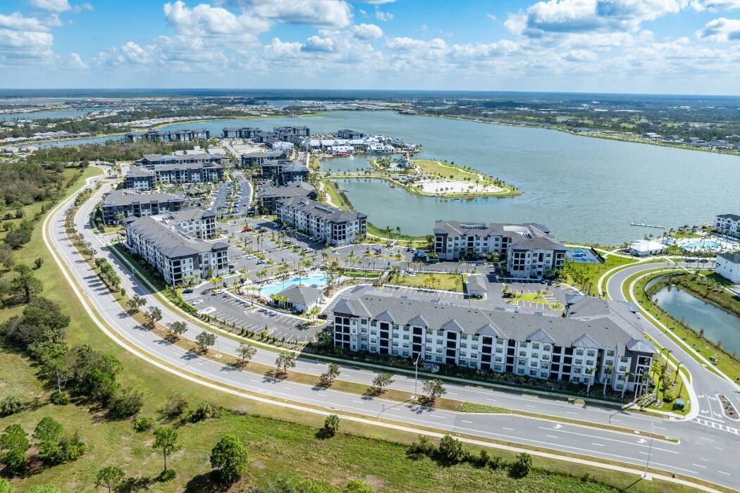 Images Olana Waterside Apartments
