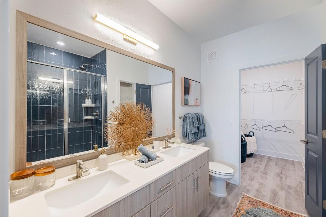 Images Forena Luxury Living Apartments