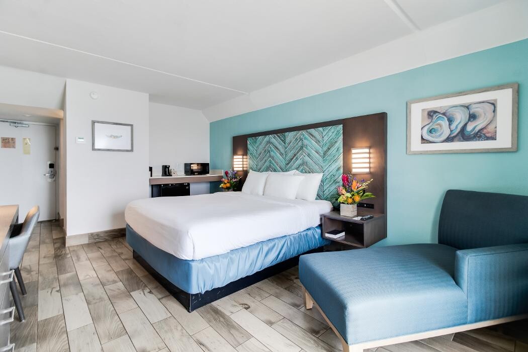 Images Crystal Coast Oceanfront Hotel