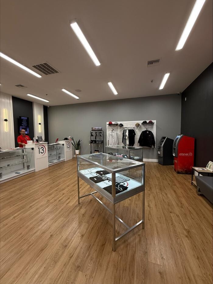 Images Planet 13 FL - Miramar Beach