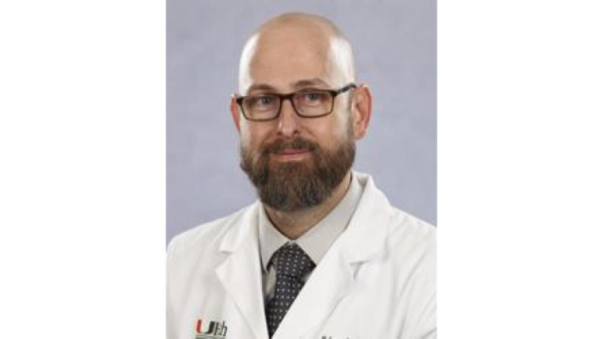 Images Eduardo Alfonso Perez, MD