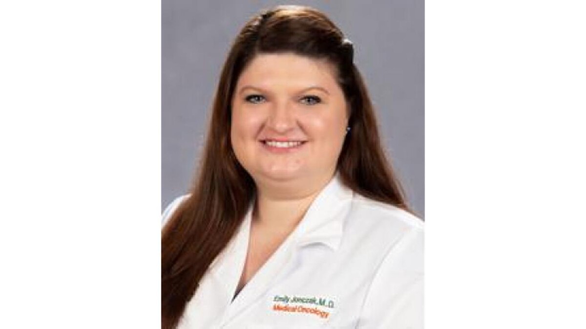 Images Emily Elizabeth Jonczak, MD