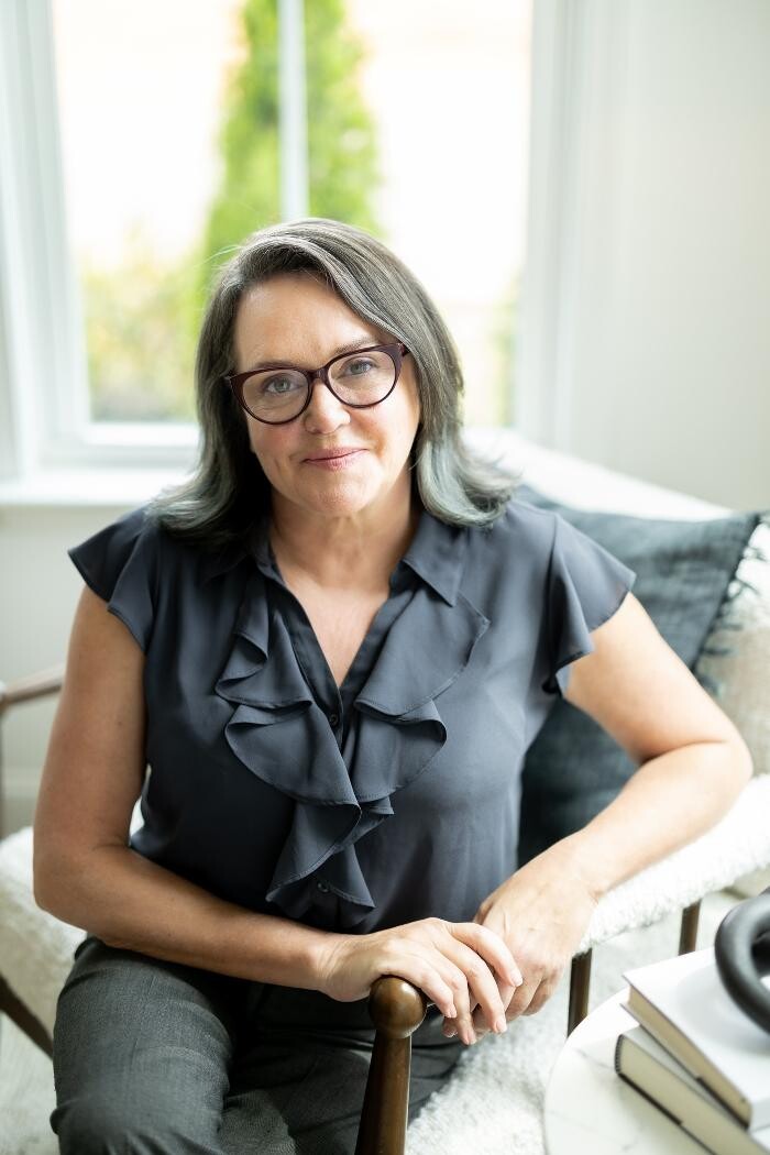 Images Anna Ryan - Broker Associate: Keller Williams DRIVE