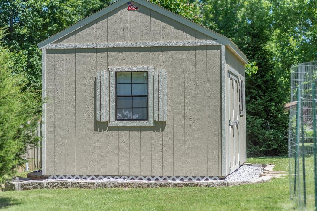 Images Cook Portable Warehouses - Leonard Truck Outfitters