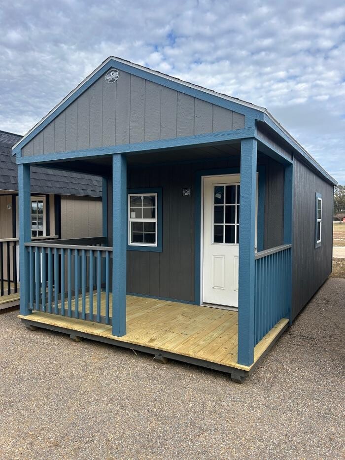 Images Purvis Used Lot, MS