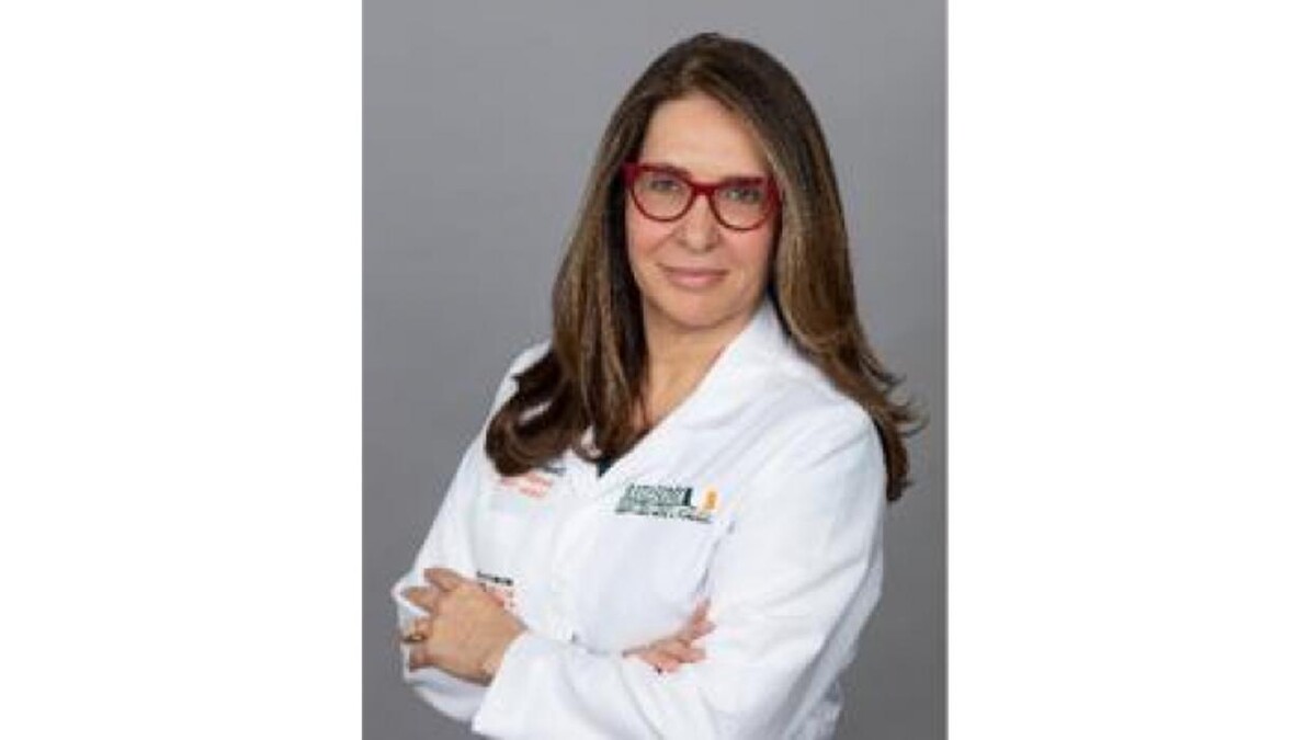 Images Denise L Pereira, MD