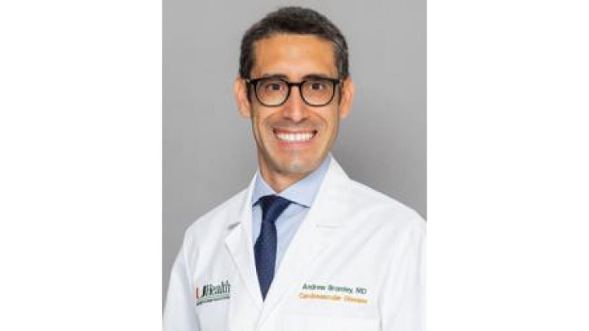 Images Andrew Daniel Bromley, MD