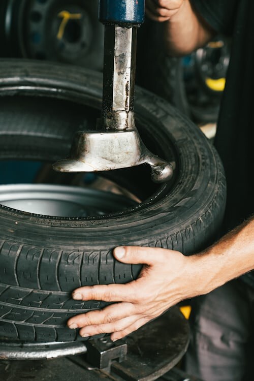 Images Calderon Mobile Roadside Tire Service