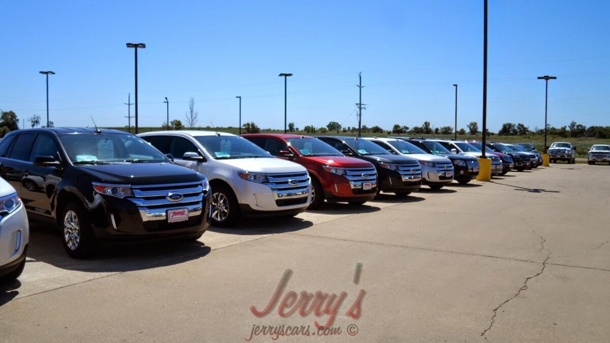Images Jerry's Auto Sales of Lennox