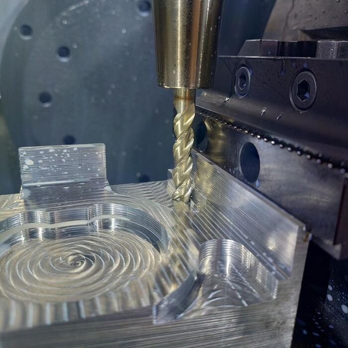 Images Lakeshore Carbide Inc.