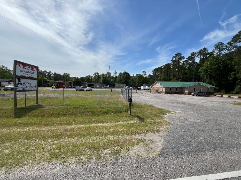 Images Barnwell Collision LLC