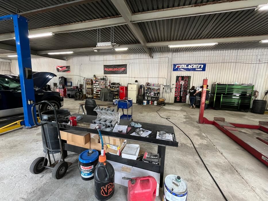 Images Barnwell Collision LLC