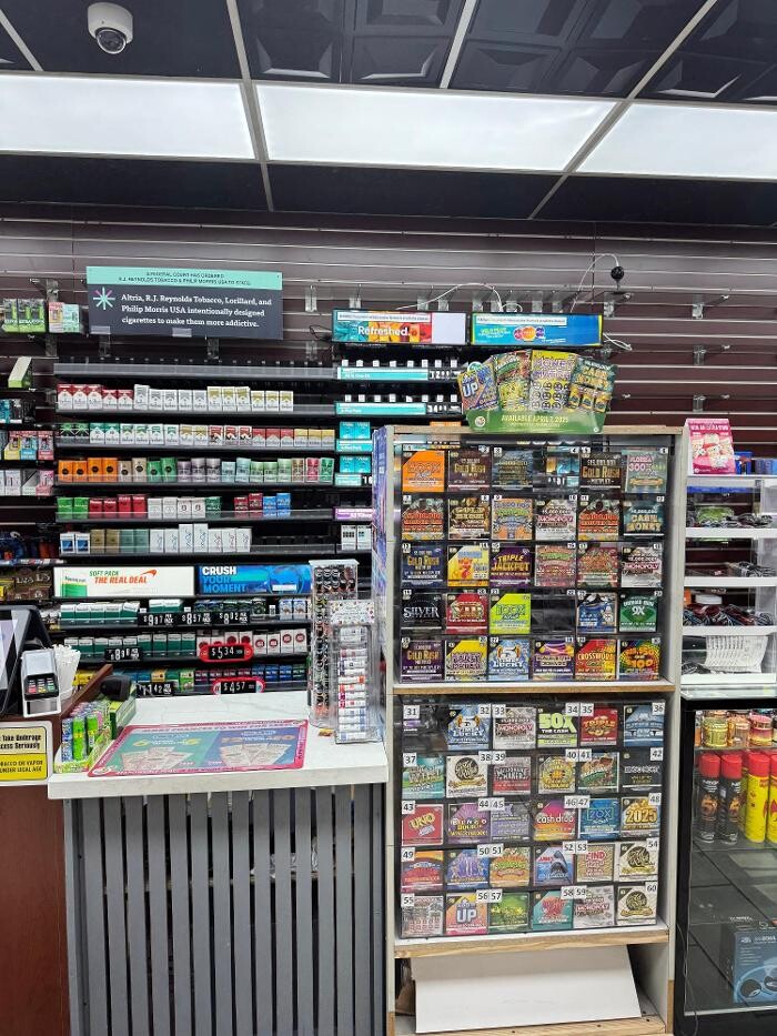 Images RC LA ATENAS MARKET & Smoke Shop