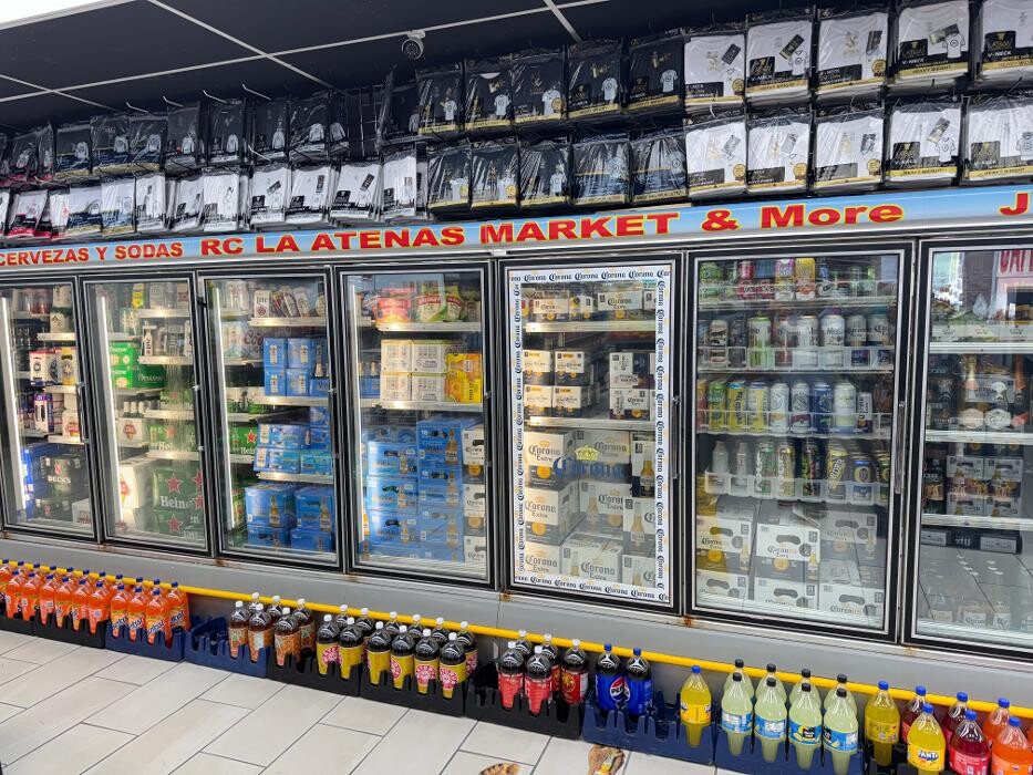 Images RC LA ATENAS MARKET & Smoke Shop