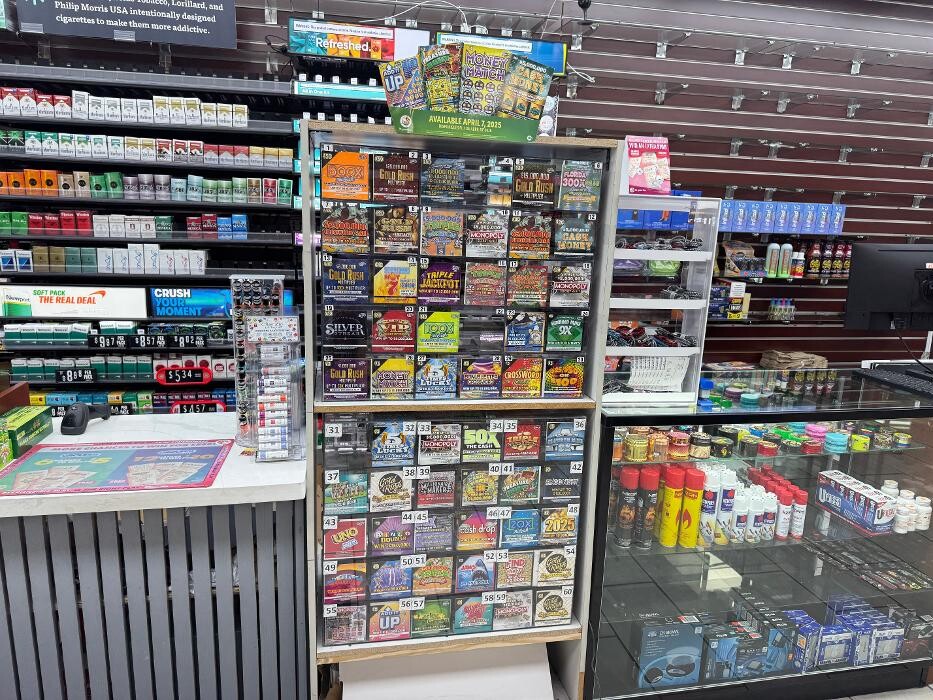 Images RC LA ATENAS MARKET & Smoke Shop