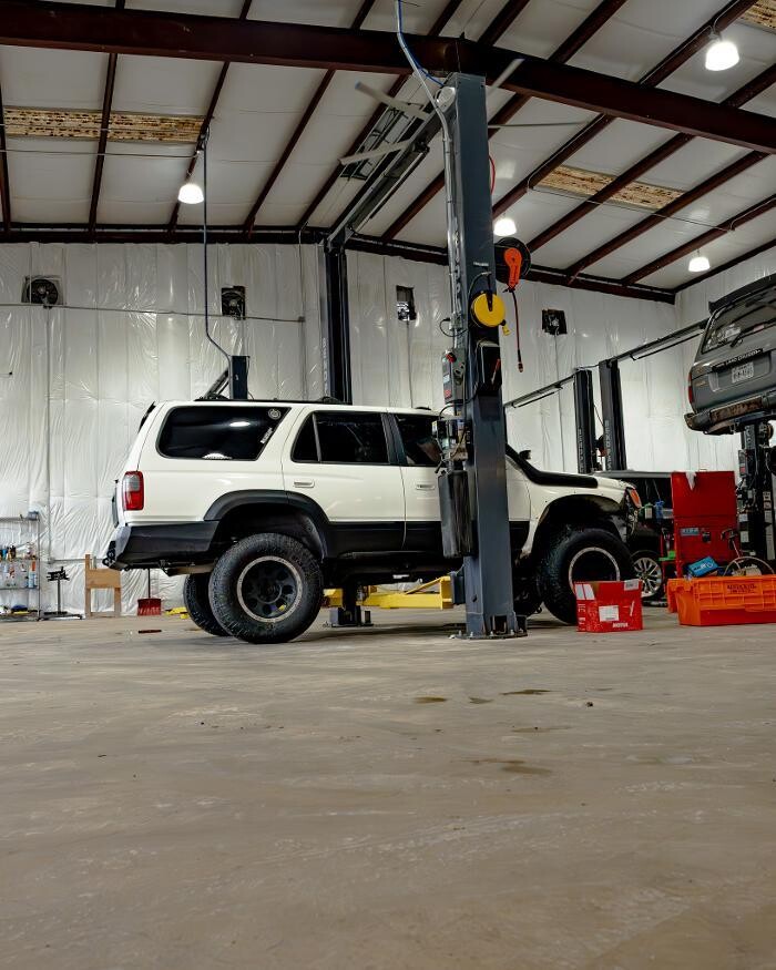 Images Duggy's Garage - Houston Mechanic & Auto Repair